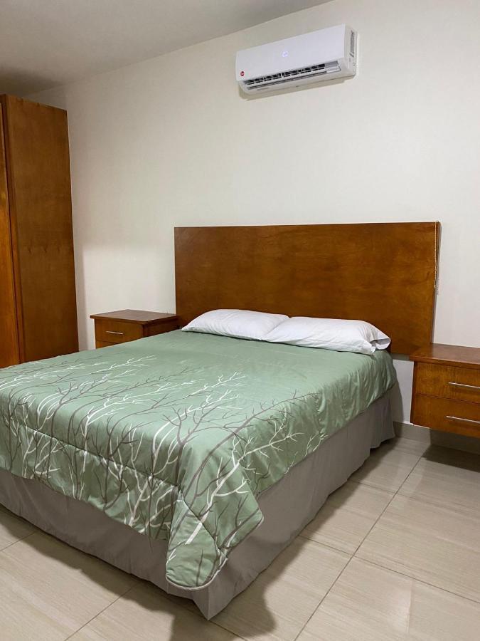 Cmg Suites Ciudad Acuña Zewnętrze zdjęcie