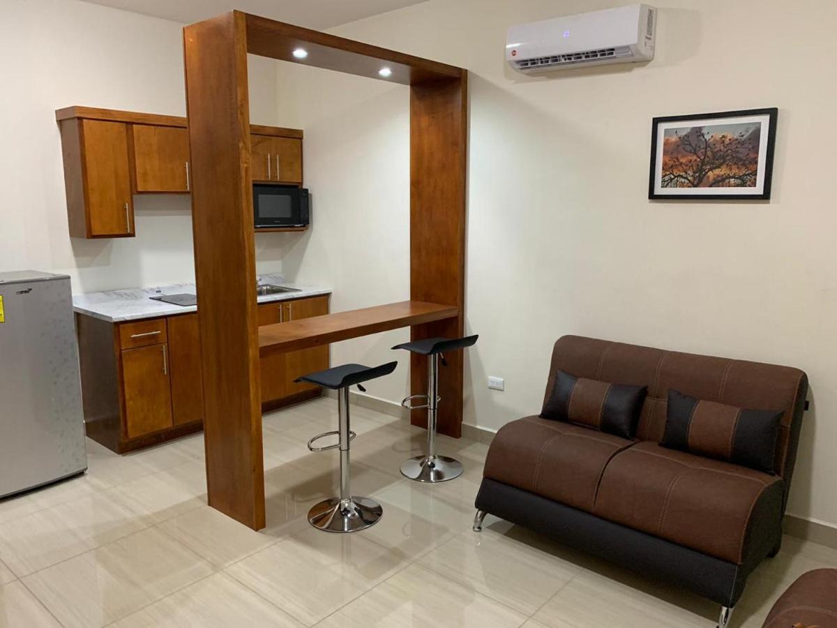 Cmg Suites Ciudad Acuña Zewnętrze zdjęcie